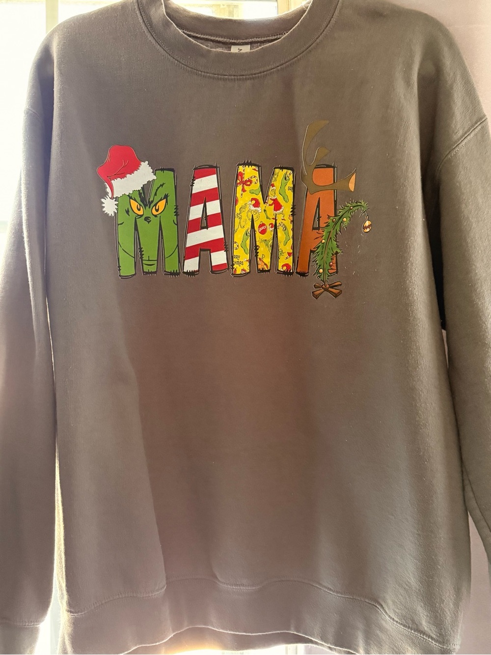 Gildan Gray Heavy Blend Crewneck Sweatshirt